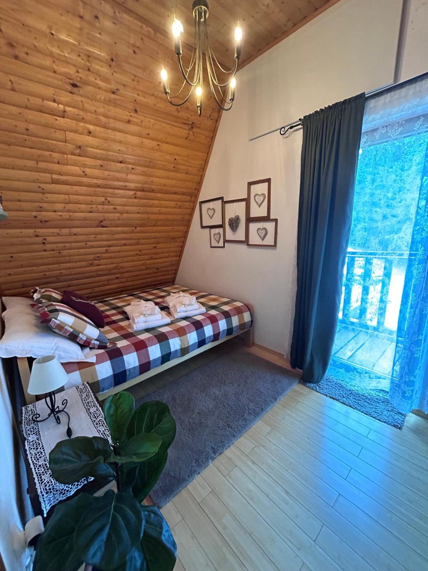 Chalet Calla Mrkopalj Exterior photo